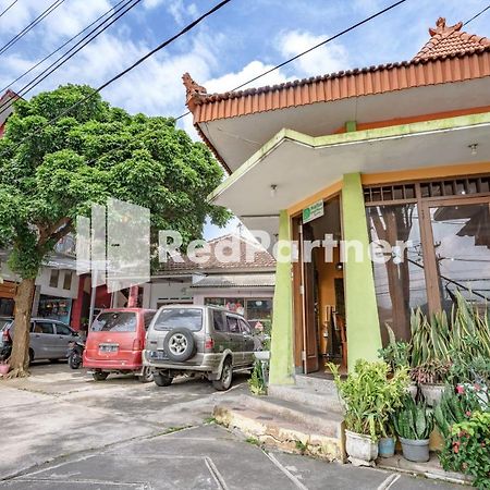 Nafisa Homestay Syariah Near Jatim Park 3 Batu Mitra Reddoorz Маланг Экстерьер фото