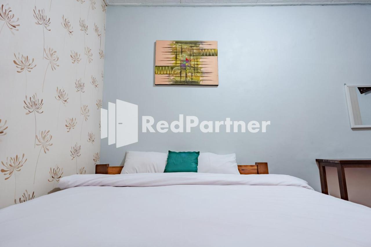 Nafisa Homestay Syariah Near Jatim Park 3 Batu Mitra Reddoorz Маланг Экстерьер фото