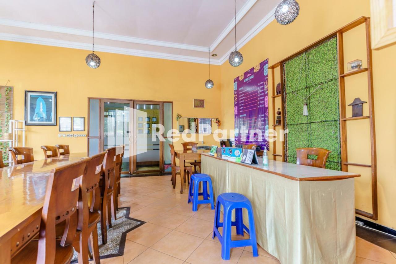 Nafisa Homestay Syariah Near Jatim Park 3 Batu Mitra Reddoorz Маланг Экстерьер фото